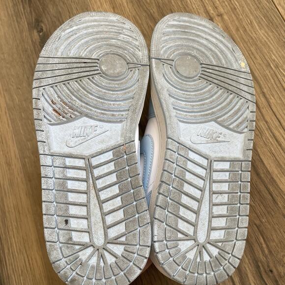 NIKE AIR JORDAN 1 LOW Womens Ice Blue White Size 8.5 Authentic DC0774-141 - Picture 9 of 10